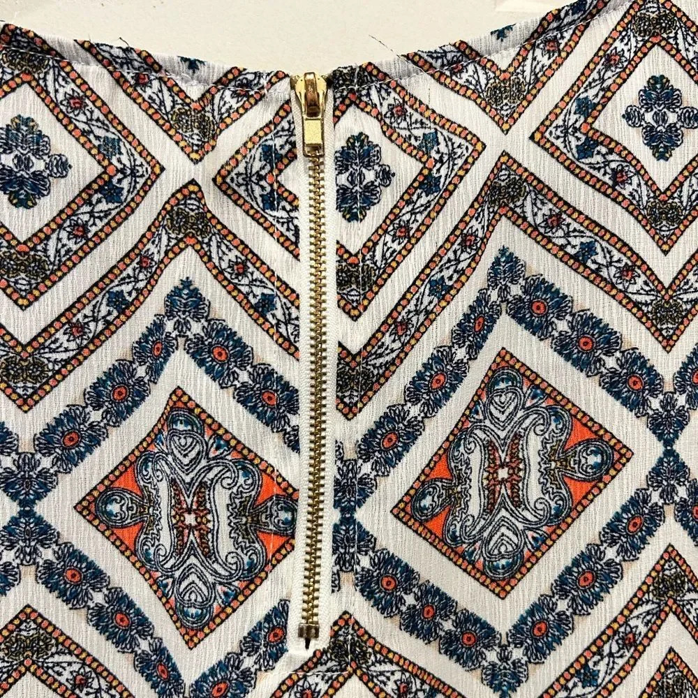 Pink Republic Rust Diamond Border Shirttail hem cap sleeve shirt blouse Medium - Picture 5 of 8
